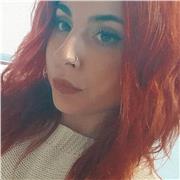 Titulada como integradora social y acabando grado en psicología, experiencia amplia en educación con niños y niñas con NEE